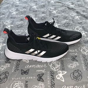 Men’s Adidas Ortholite black and white